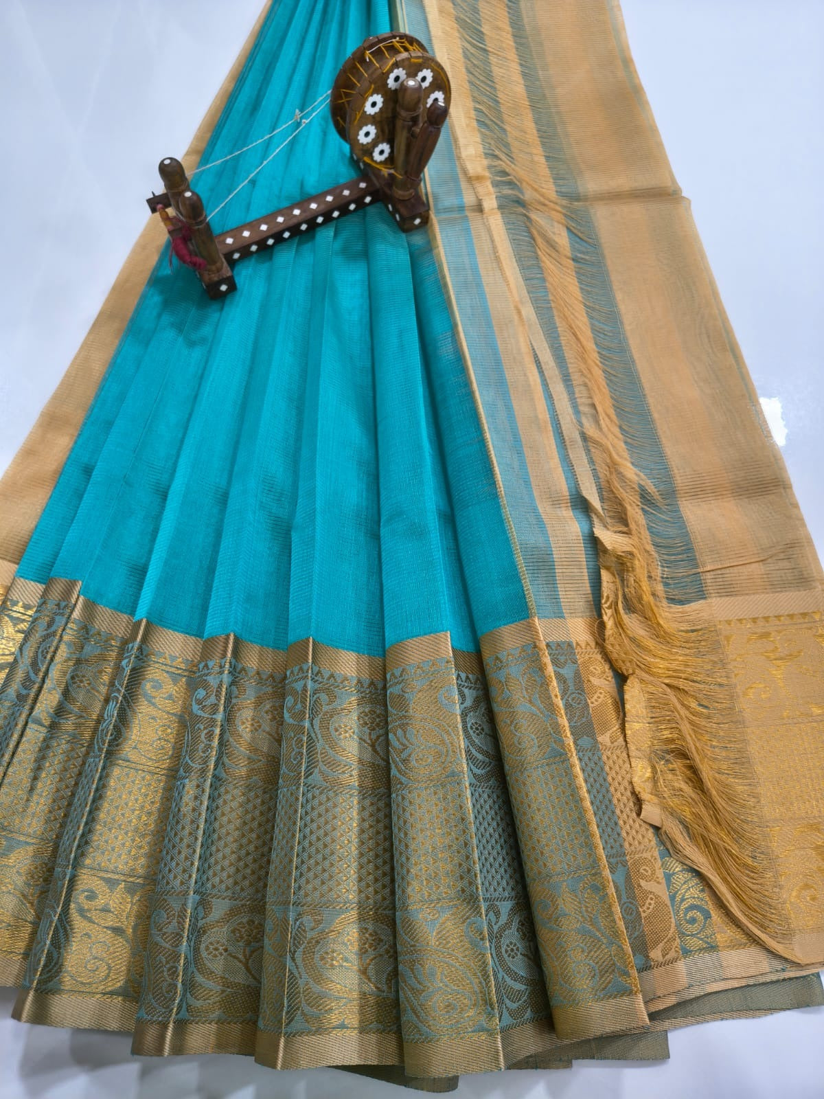 Mangalagiri pattu saree Kanchi border Sky Blue & Gold