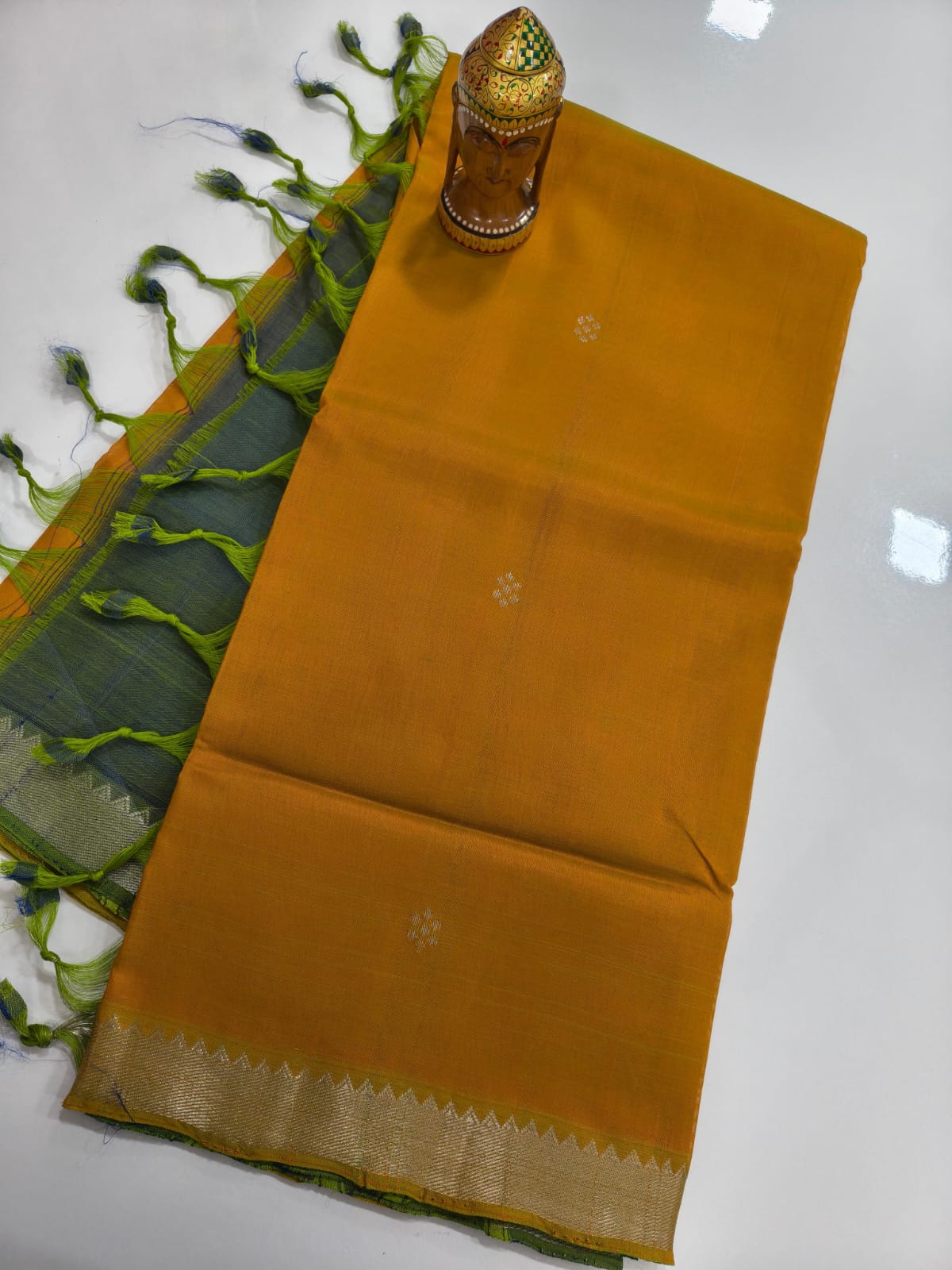 Mangalagiri Handloom Pattu Sarees with Small butta collection
