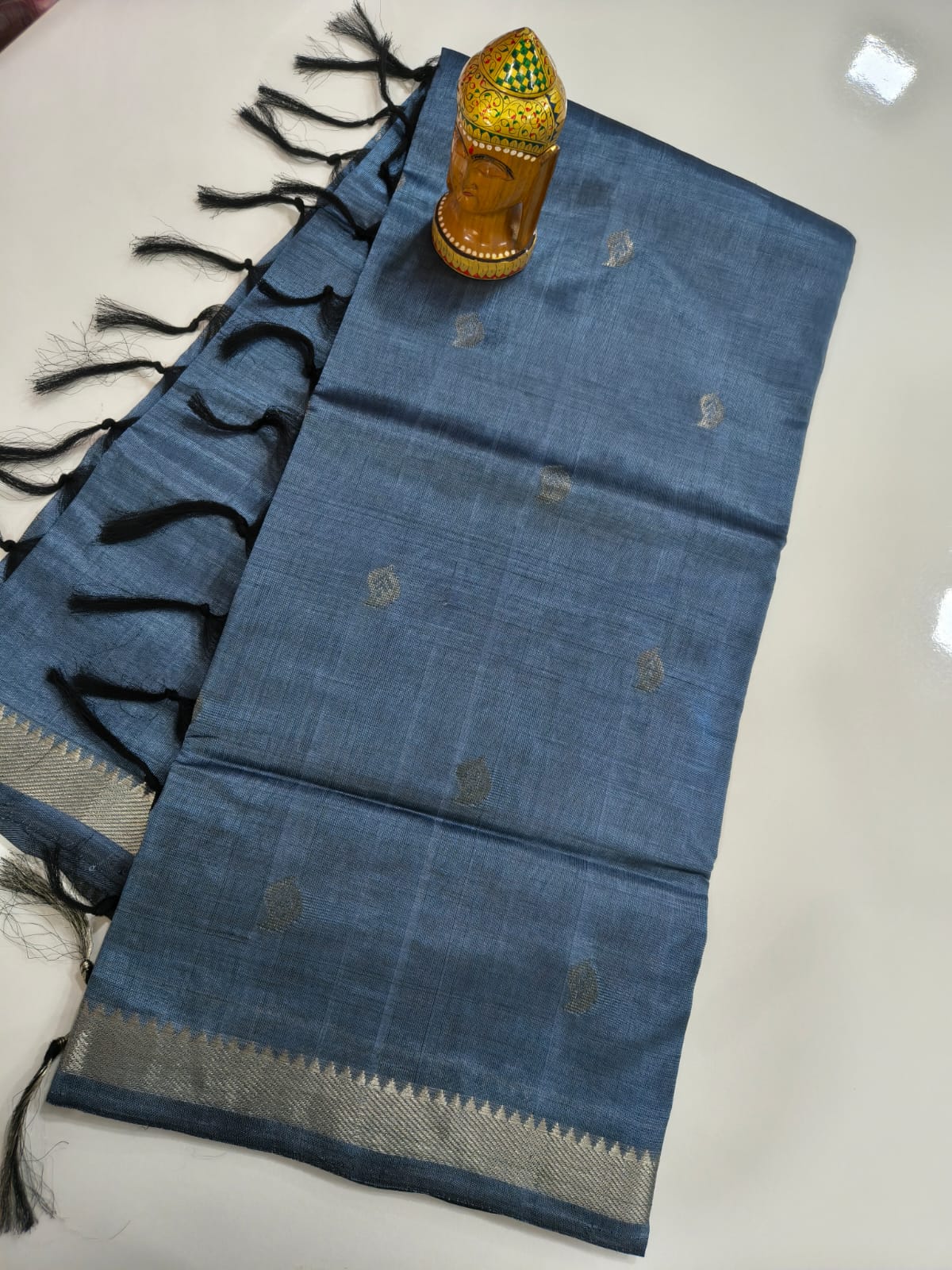 Mangalagiri Handloom Pattu Sarees with Small butta collection