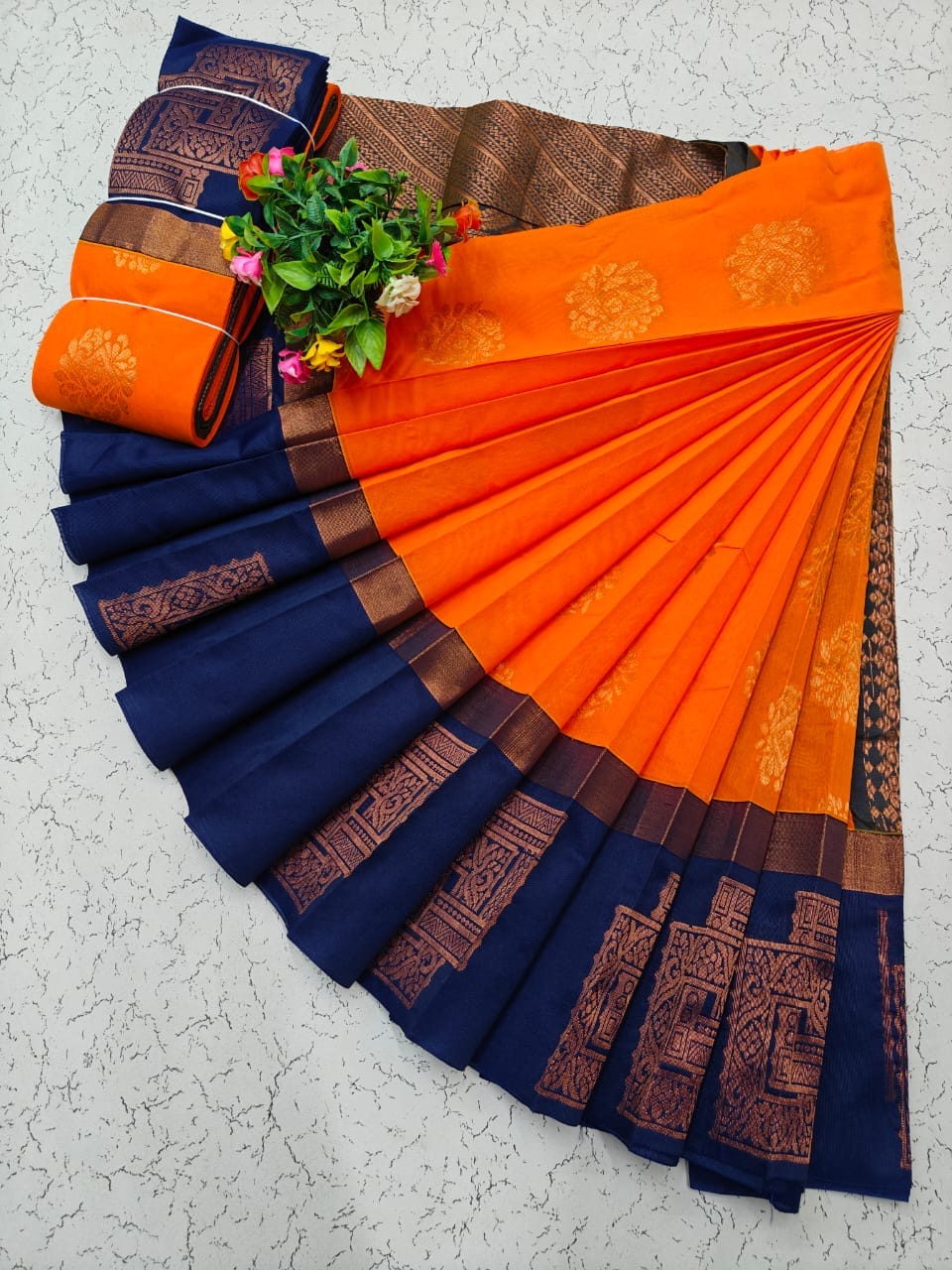 Uppada Kotanji Contrast Border Silk Cotton Sarees