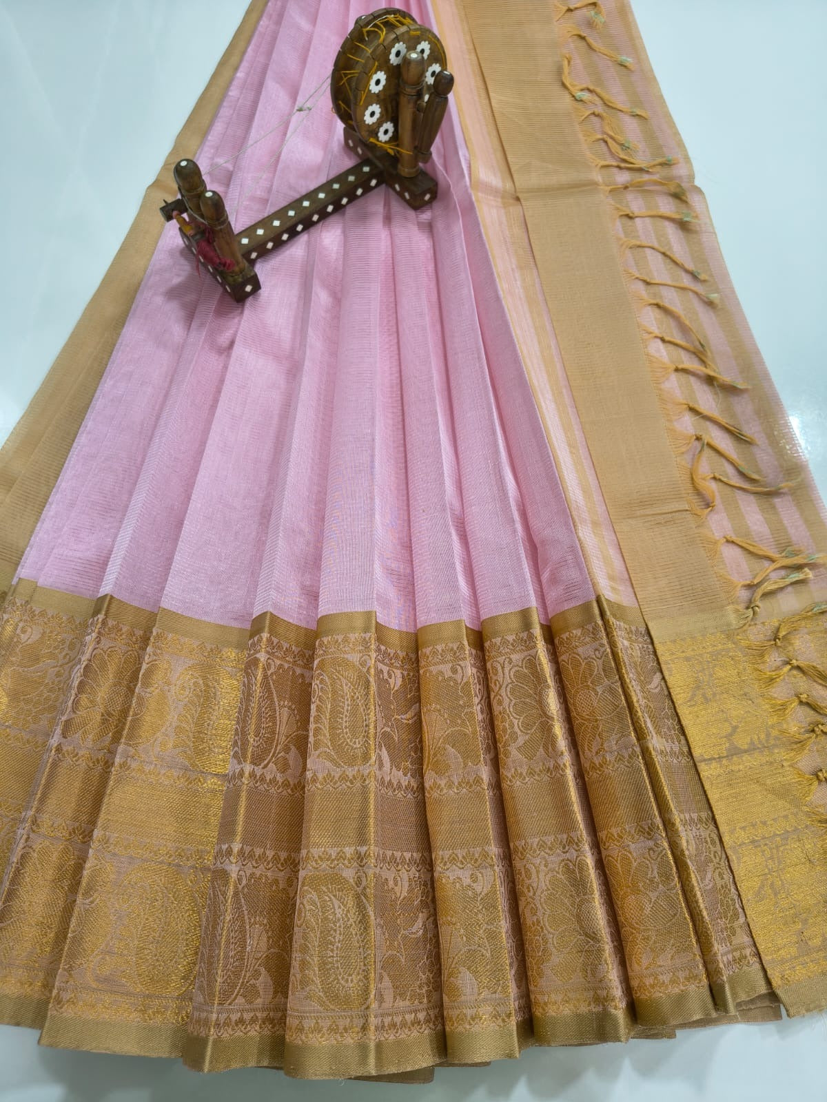 Mangalagiri pattu saree Kanchi border Baby Pink & Gold