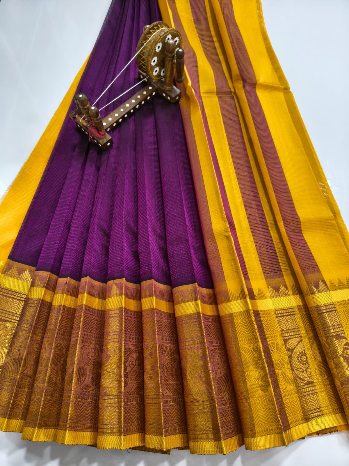 Mangalagiri pattu saree Kanchi border Wine & Mustard
