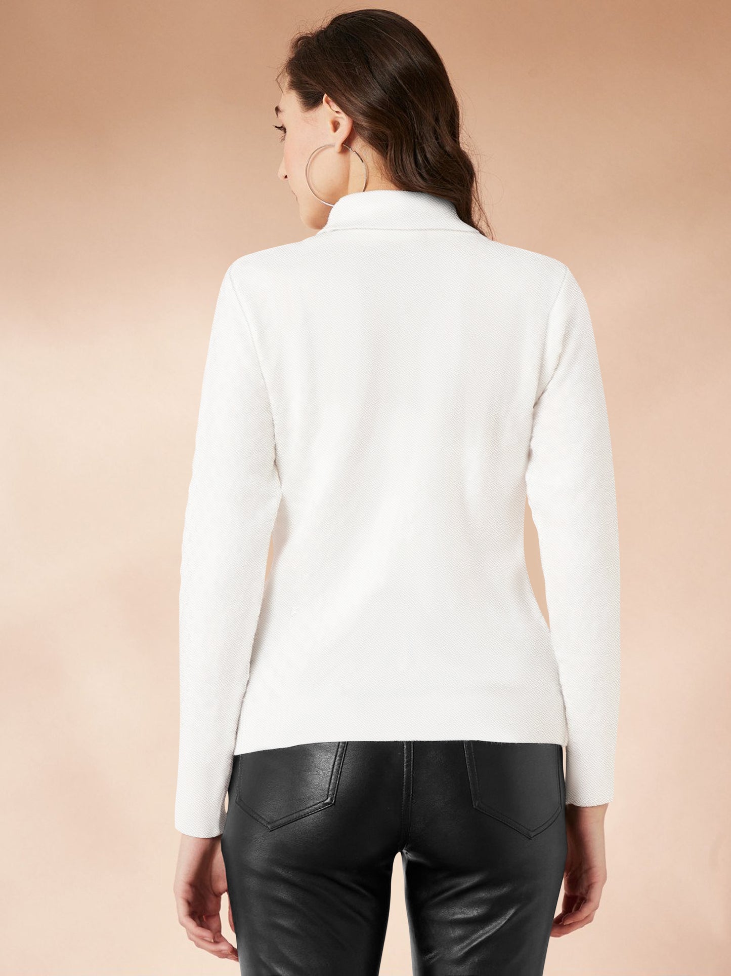 Trendy full sleeve tops for modern outings