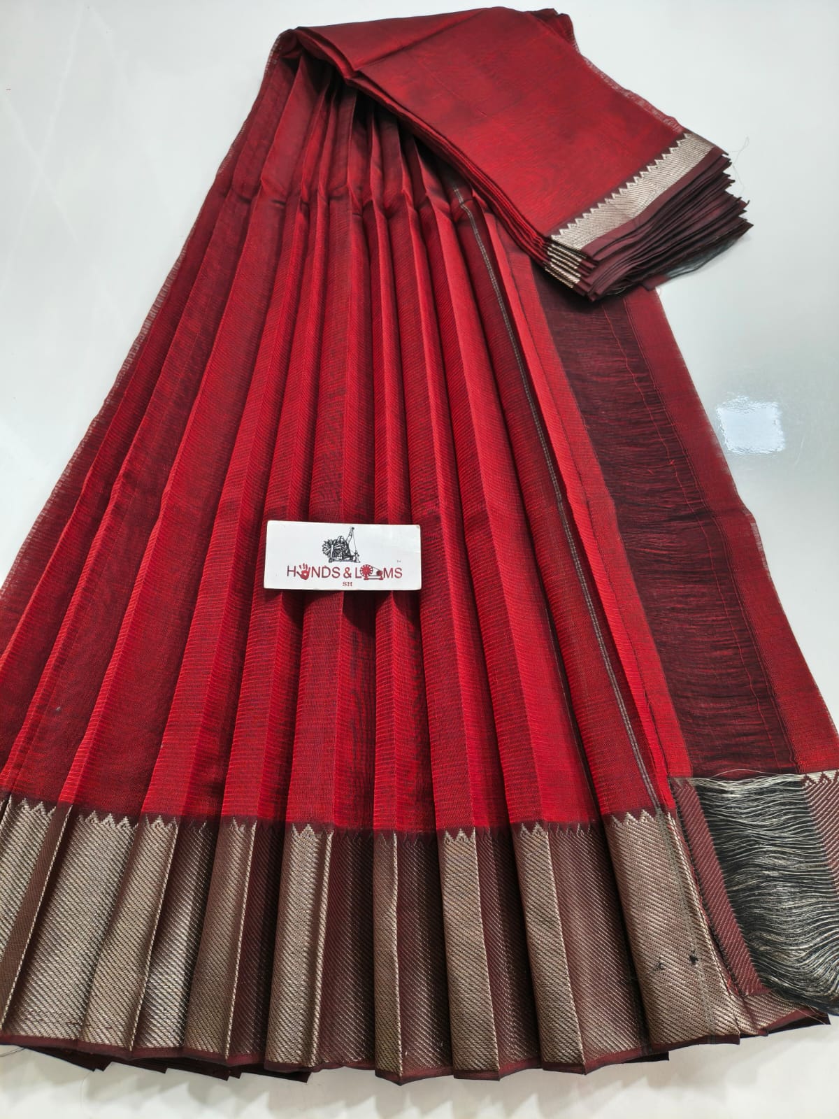 Mangalagiri Powerloom Pattu Sarees with 150K Nizam border collection