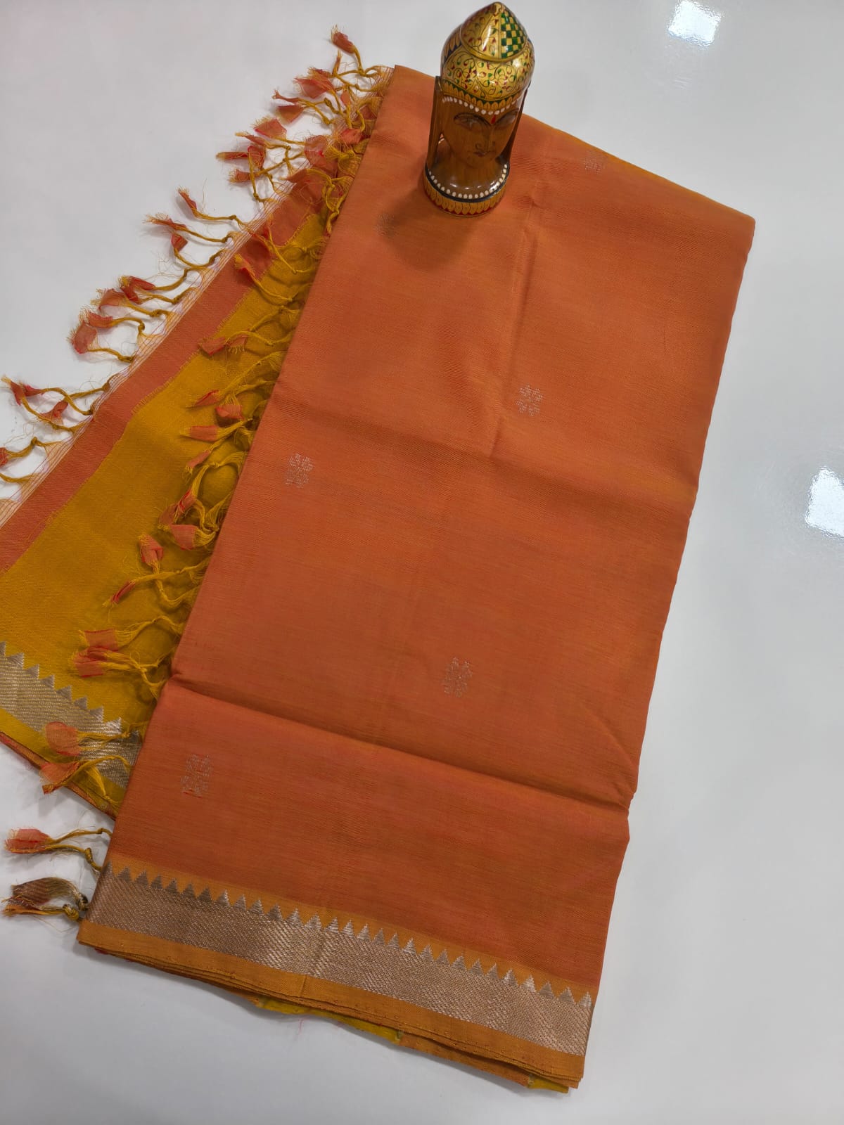 Mangalagiri Handloom Pattu Sarees with Small butta collection