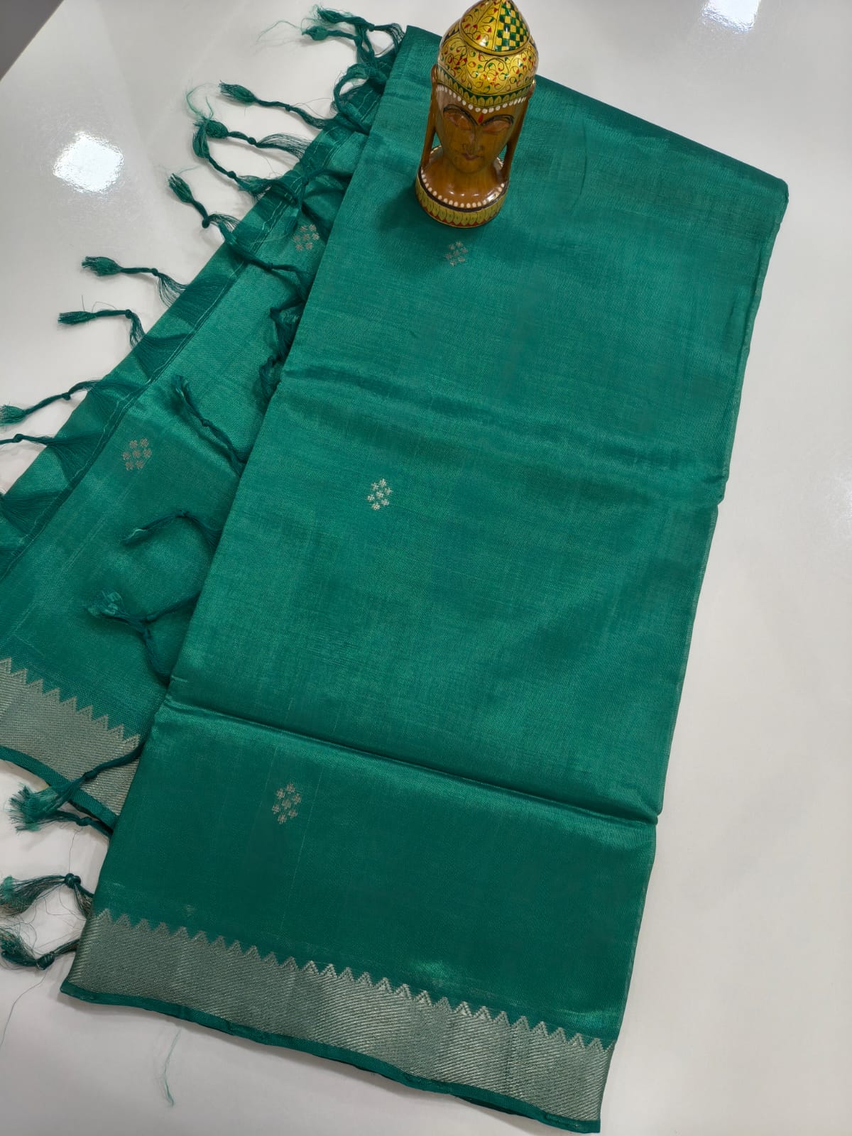 Mangalagiri Handloom Pattu Sarees with Small butta collection