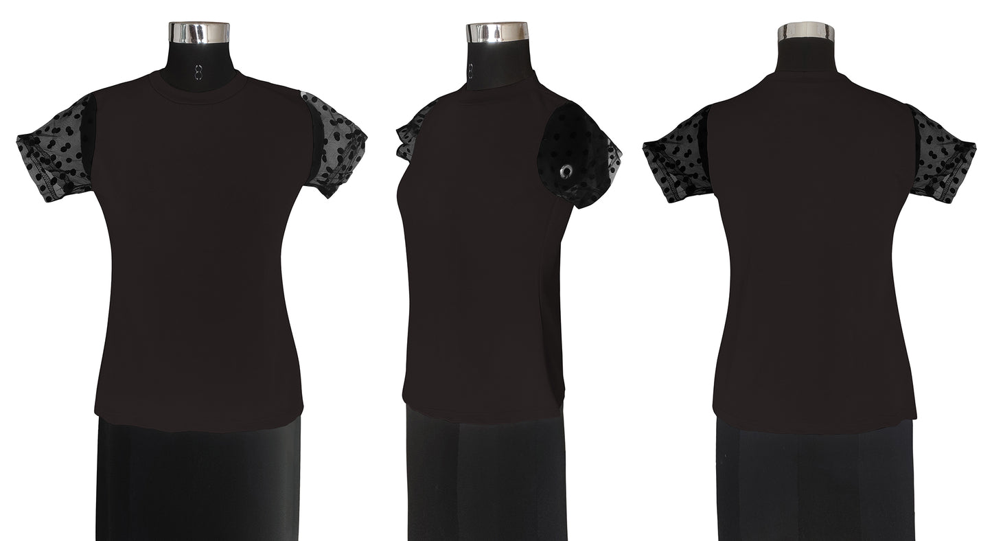 Short round neck top with puff sleeves